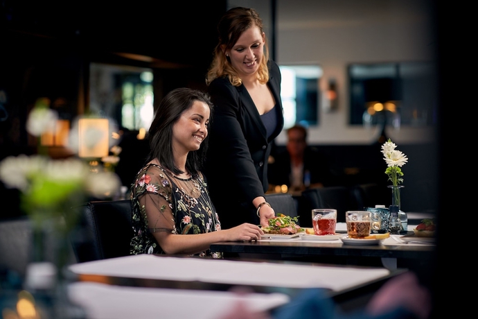 Imagen del bar/restaurante del Hotel Van Der Valk Uden-veghel. Foto 5