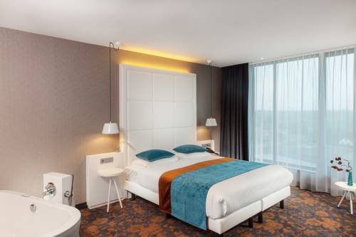 Imagen de la habitación del Hotel Van Der Valk Veenendaal. Foto 11