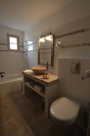 Imagen de la habitación del Hotel Van Gogh. Foto 5