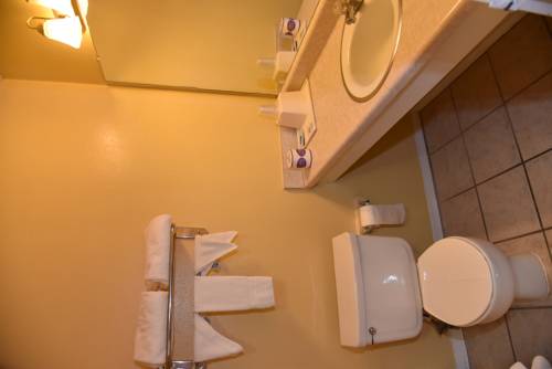 Imagen de la habitación del Hotel Van Inn. Foto 3