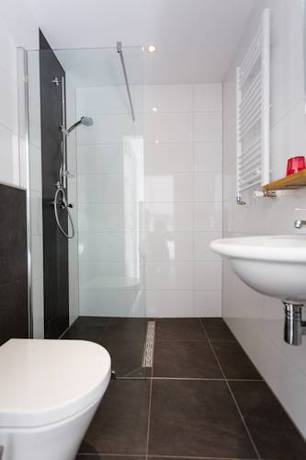 Imagen de la habitación del Hotel Van Renenpark. Foto 13