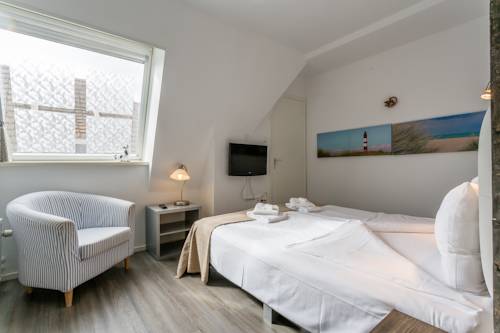 Imagen de la habitación del Hotel Van Renenpark. Foto 14
