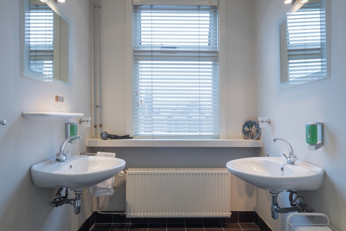 Imagen de la habitación del Hotel Van Walsum. Foto 10