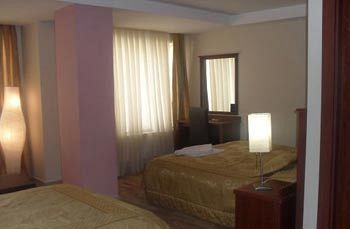 Imagen de la habitación del Hotel Van Yakut. Foto 5