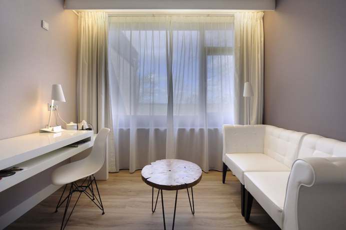 Imagen de la habitación del Hotel Van der Valk Groningen Westerbroek. Foto 17