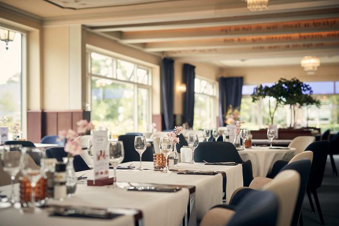 Imagen del bar/restaurante del Hotel Van der Valk Hardegarijp - Leeuwarden. Foto 5