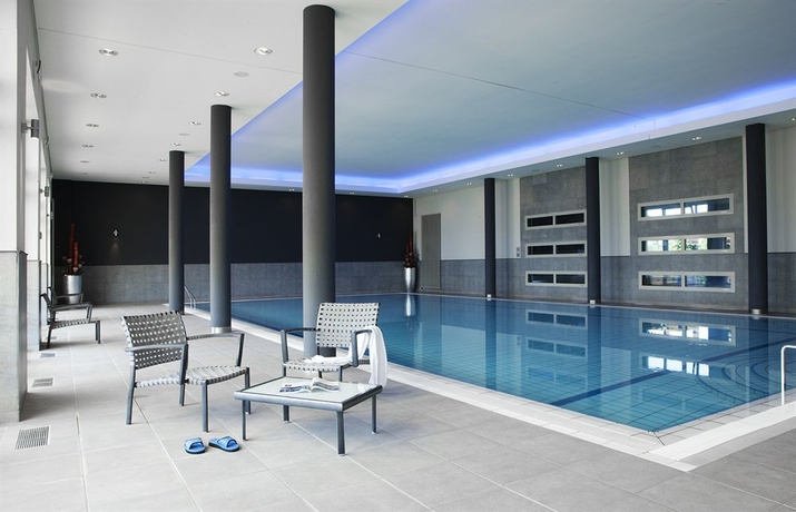 Imagen de la piscina del Hotel Van der Valk Hotel Berlin Brandenburg. Foto 8