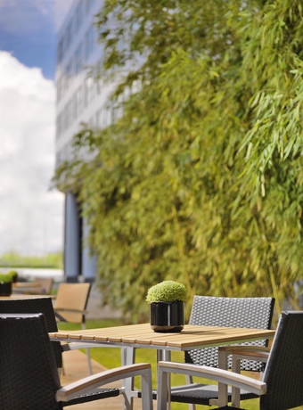 Imagen del bar/restaurante del Hotel Van der Valk Hotel Paris CDG Airport. Foto 4