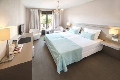 Imagen de la habitación del Hotel Van der Valk Le Catalogne Saint Aygulf. Foto 9