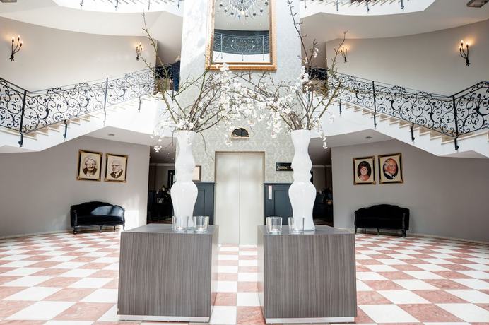 Imagen del bar/restaurante del Hotel Van der Valk Resort Linstow. Foto 3