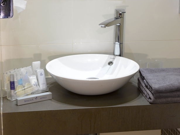 Imagen de la habitación del Hotel Van der Valk Waterloo. Foto 9