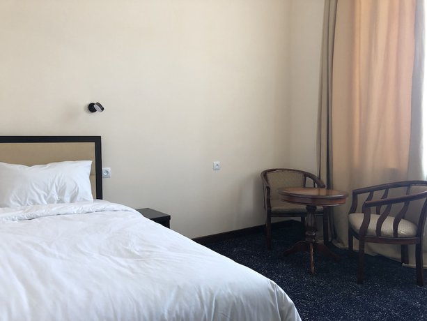 Imagen de la habitación del Hotel Vanadzor Armenia. Foto 6