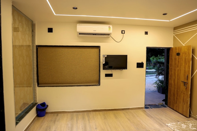 Imagen de la habitación del Hotel Vanbhoomi Resort. Foto 10
