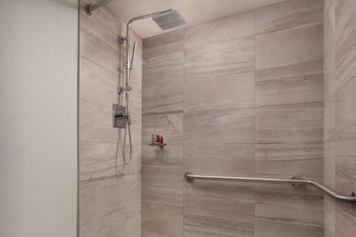 Imagen de la habitación del Hotel Vancouver Airport Marriott. Foto 10