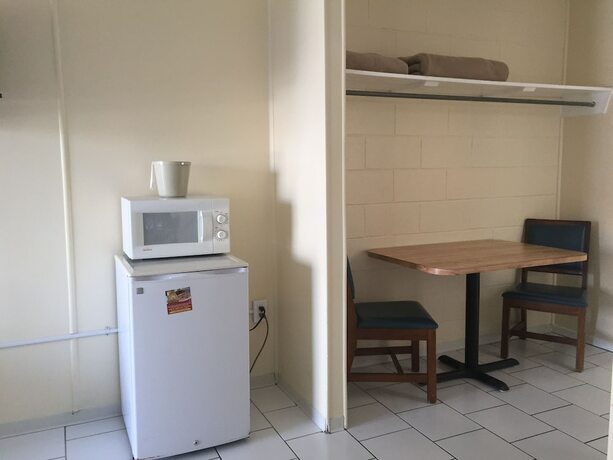 Imagen de la habitación del Hotel Vancouver Motel. Foto 16