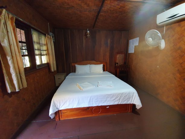 Imagen de la habitación del Hotel Vang Vieng Garden Bungalow. Foto 4