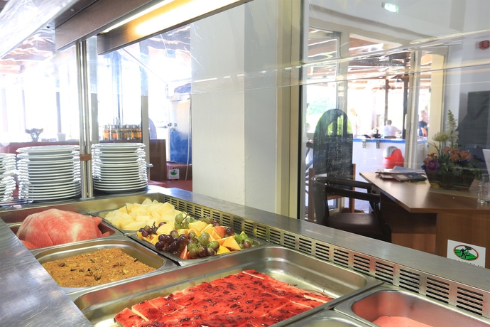 Imagen del bar/restaurante del Hotel Vangelis Hotel and Suites. Foto 4