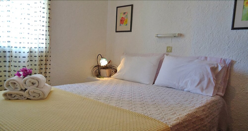 Imagen de la habitación del Hotel Vangelis Villas. Foto 10