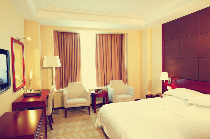 Imagen de los interiores del Hotel Vanguard. Foto 12