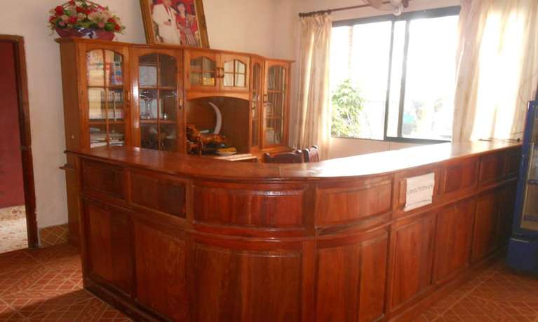 Imagen de los interiores del Hotel Vanhmaly. Foto 15