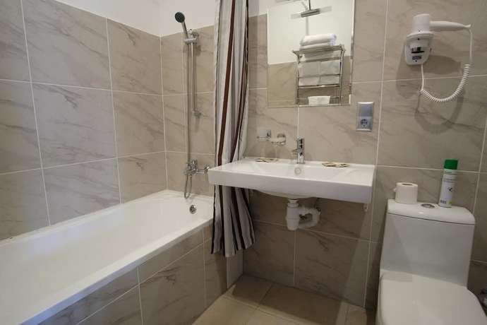 Imagen de la habitación del Hotel Vanil. Foto 7