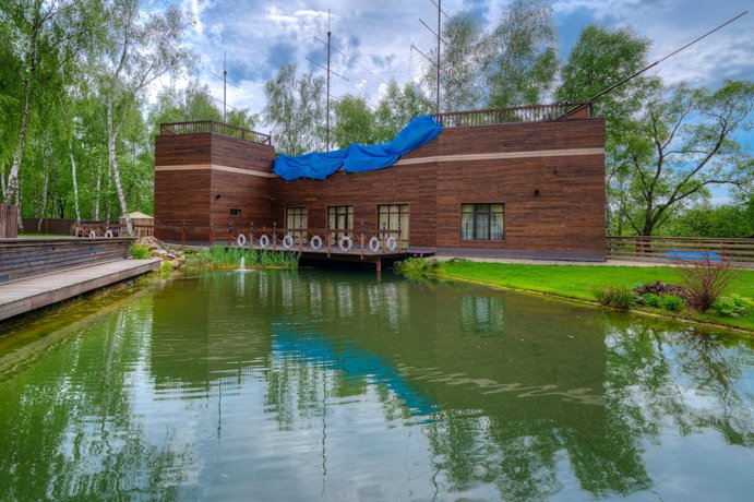 Imagen de los interiores del Hotel Vanil. Foto 13