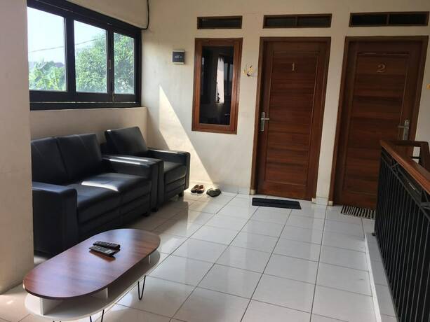 Imagen general del Hotel Vanila Kost Jatiwarna - Caters to Women. Foto 4