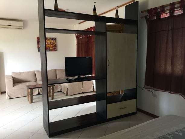 Imagen de la habitación del Hotel Vanilla Sky Dive Resort. Foto 16