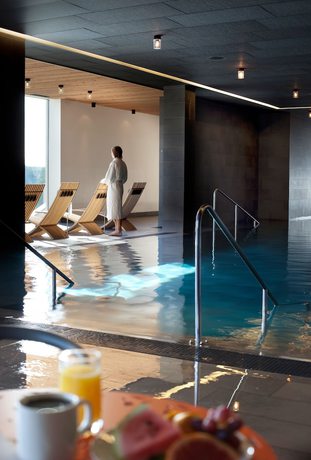 Imagen de la piscina del Hotel Vann Spa And Conference. Foto 12