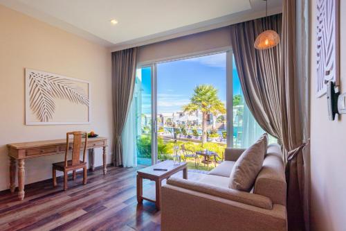 Imagen de la habitación del Hotel Vannee Golden Sands Beachfront Resort, Ban Haad Rin. Foto 17