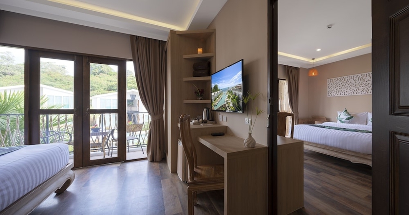 Imagen de la habitación del Hotel Vannee Golden Sands Beachfront Resort. Foto 16