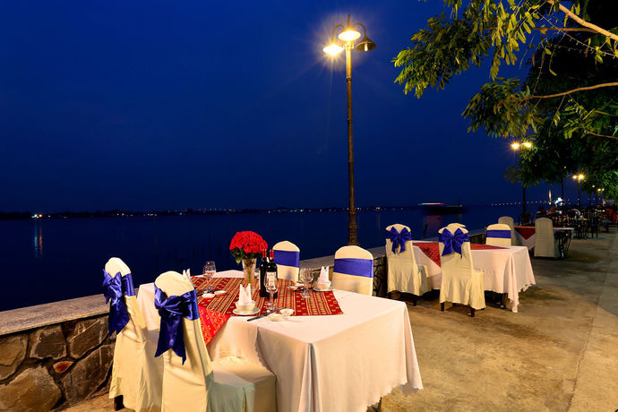 Imagen del bar/restaurante del Hotel Vanphat Riverside. Foto 4