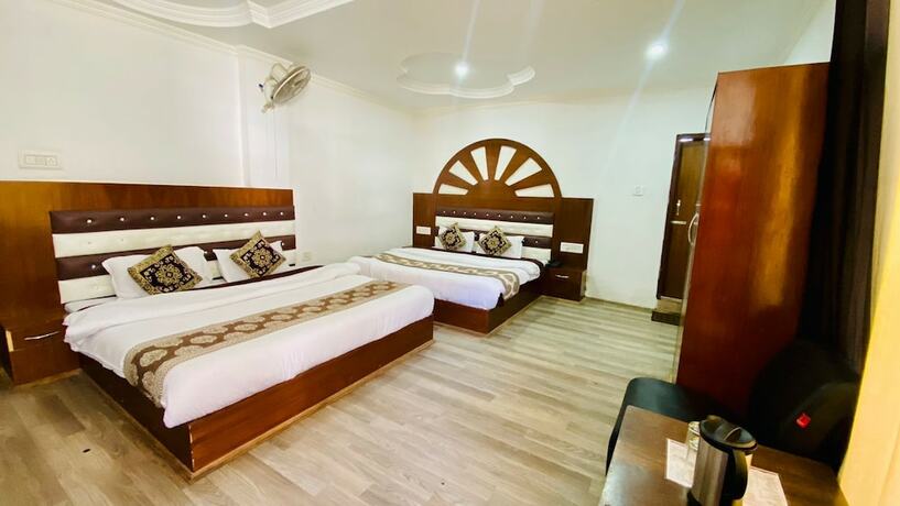 Imagen de la habitación del Hotel Vansh. Foto 17