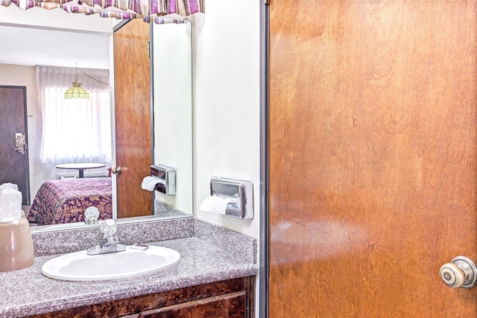 Imagen de la habitación del Hotel Vantage Point Inn Woodland Hills. Foto 9