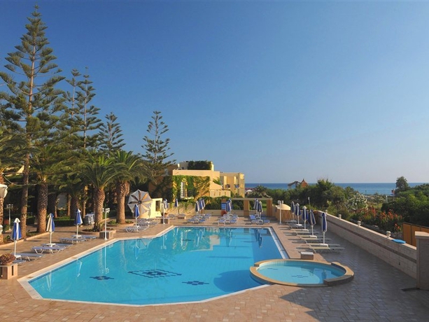 Imagen general del Hotel Vantaris Luxury Beach Resort. Foto 8