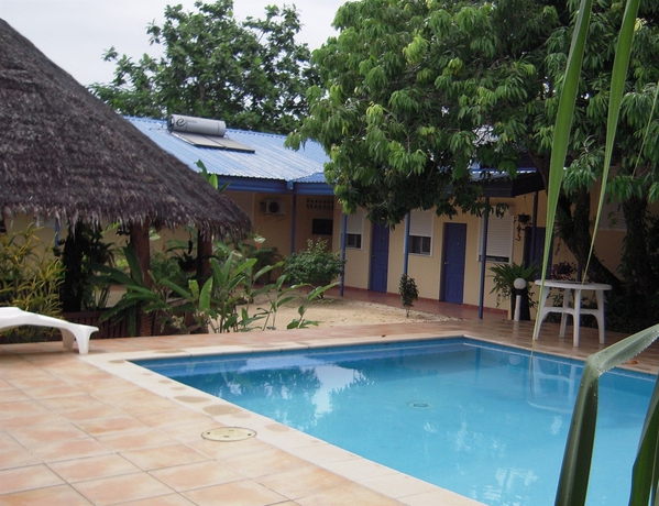 Imagen de la piscina del Hotel Vanuatu Holiday. Foto 15