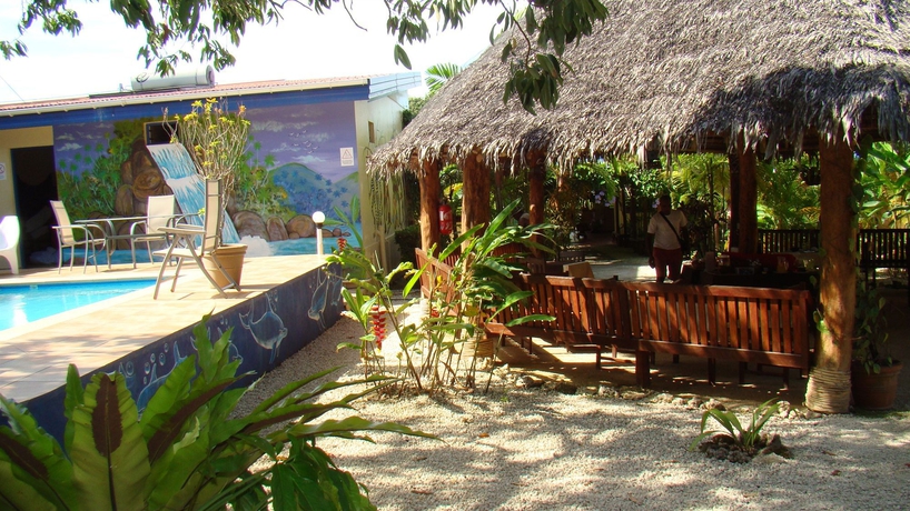 Imagen de los exteriores del Hotel Vanuatu Holiday. Foto 10