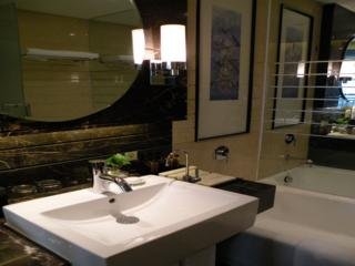 Imagen de la habitación del Hotel Vanwarm. Foto 5
