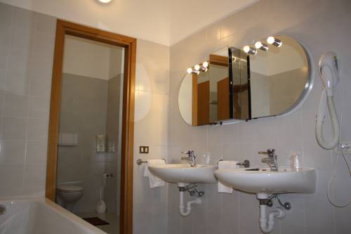 Imagen de la habitación del Hotel Vapore. Foto 7