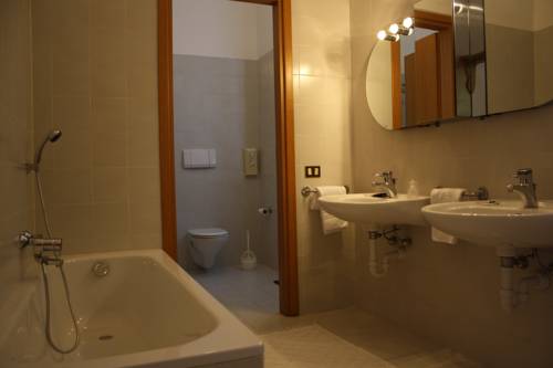 Imagen de la habitación del Hotel Vapore. Foto 15