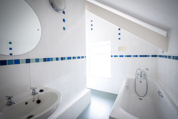 Imagen de los interiores del Hotel Vara. Foto 16