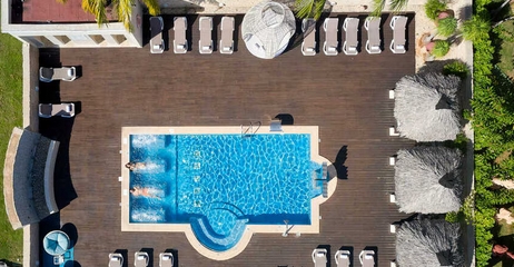 Imagen de la piscina del Hotel Varadero. Foto 14