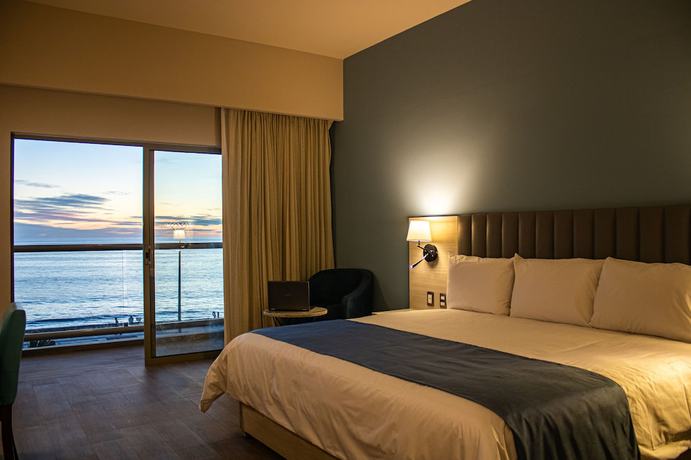 Imagen de la habitación del Hotel Varali Grand. Foto 4