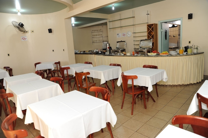 Imagen del bar/restaurante del Hotel Varandas Araraquara. Foto 2