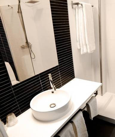 Imagen de la habitación del Hotel Varchotel. Foto 8