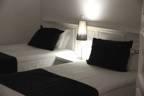 Imagen de la habitación del Hotel Varchotel. Foto 10