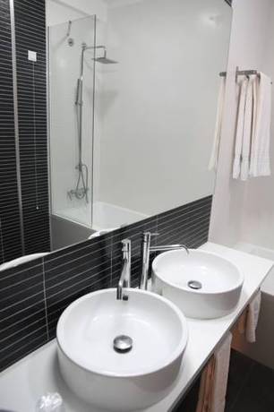 Imagen de la habitación del Hotel Varchotel. Foto 11