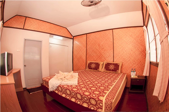 Imagen de la habitación del Hotel Varin Beach Resort. Foto 8