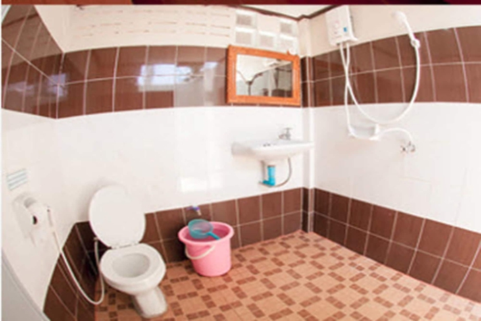 Imagen de la habitación del Hotel Varin Beach Resort. Foto 14