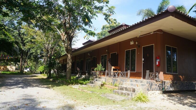 Imagen general del Hotel Varintorn Resort. Foto 10